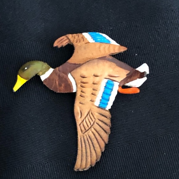 Vtg Tooled Leather Mallard Duck Brooch - Picture 11 of 12